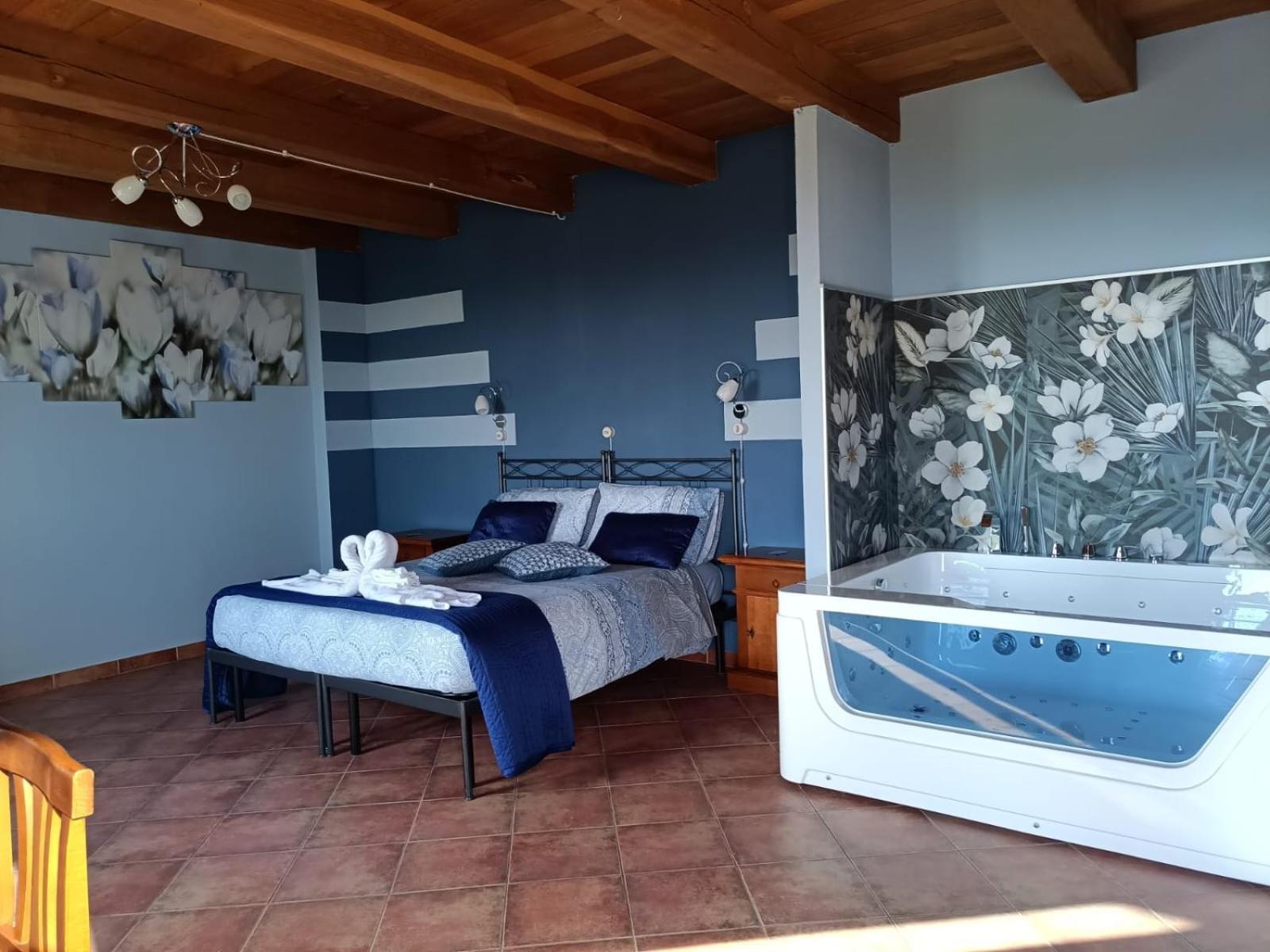 Da Fabiana Bed & Breakfast Bossolasco Екстериор снимка