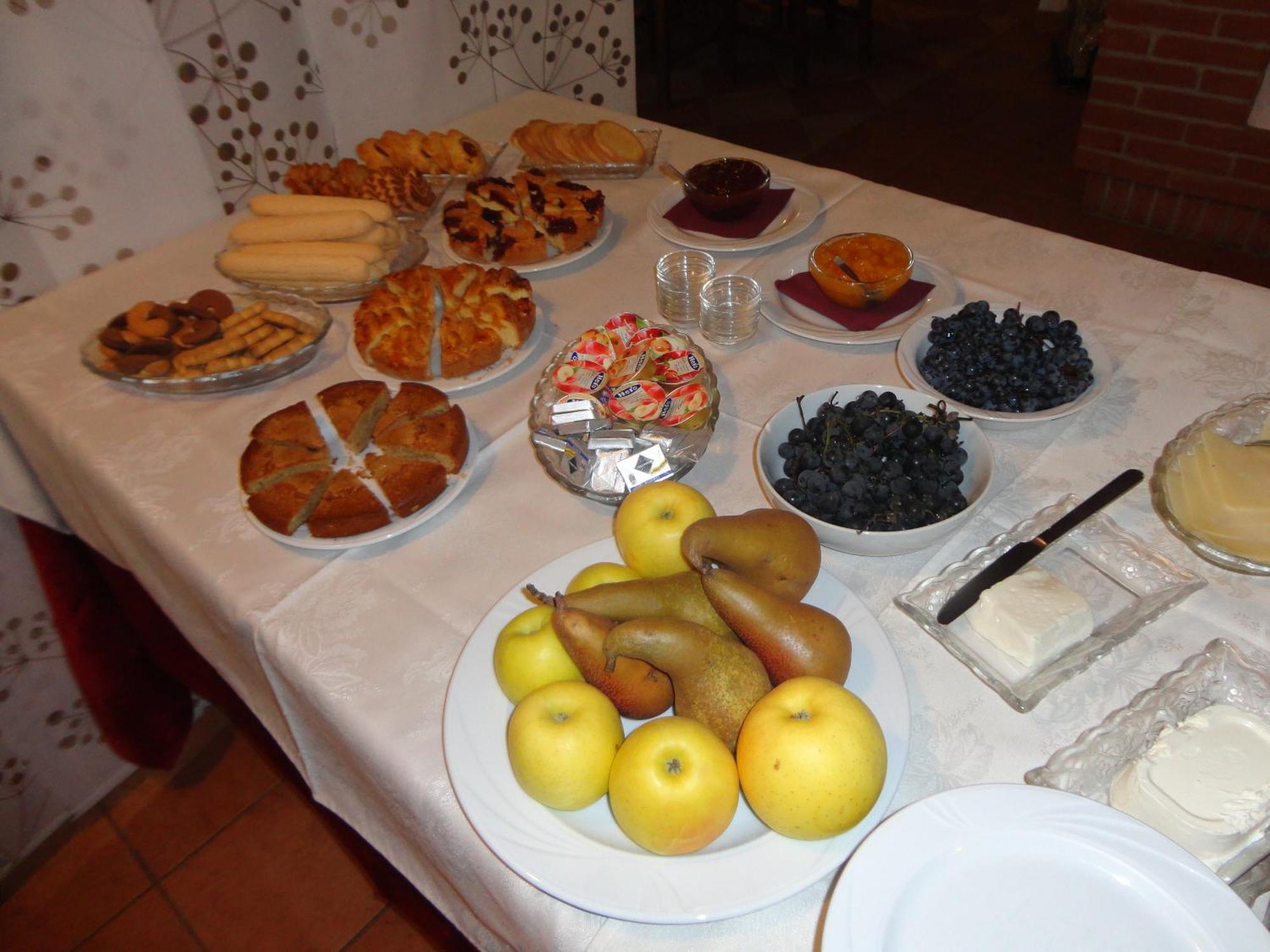 Da Fabiana Bed & Breakfast Bossolasco Екстериор снимка