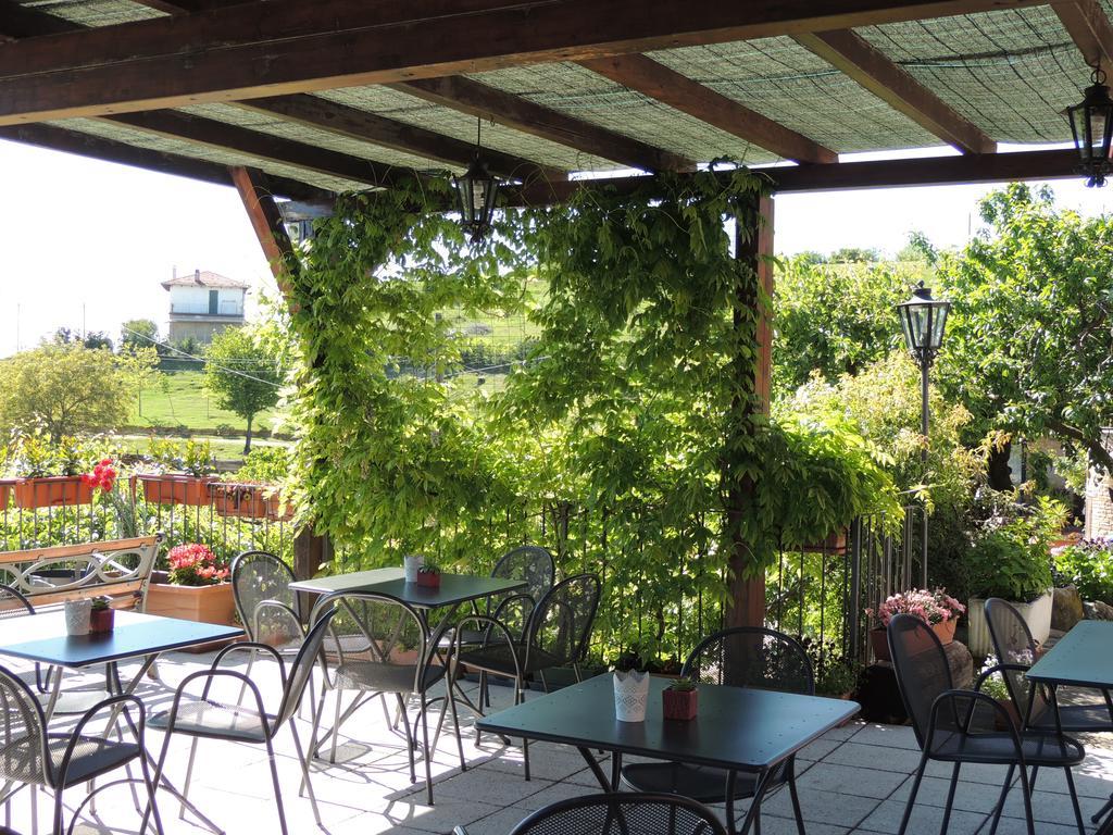 Da Fabiana Bed & Breakfast Bossolasco Екстериор снимка